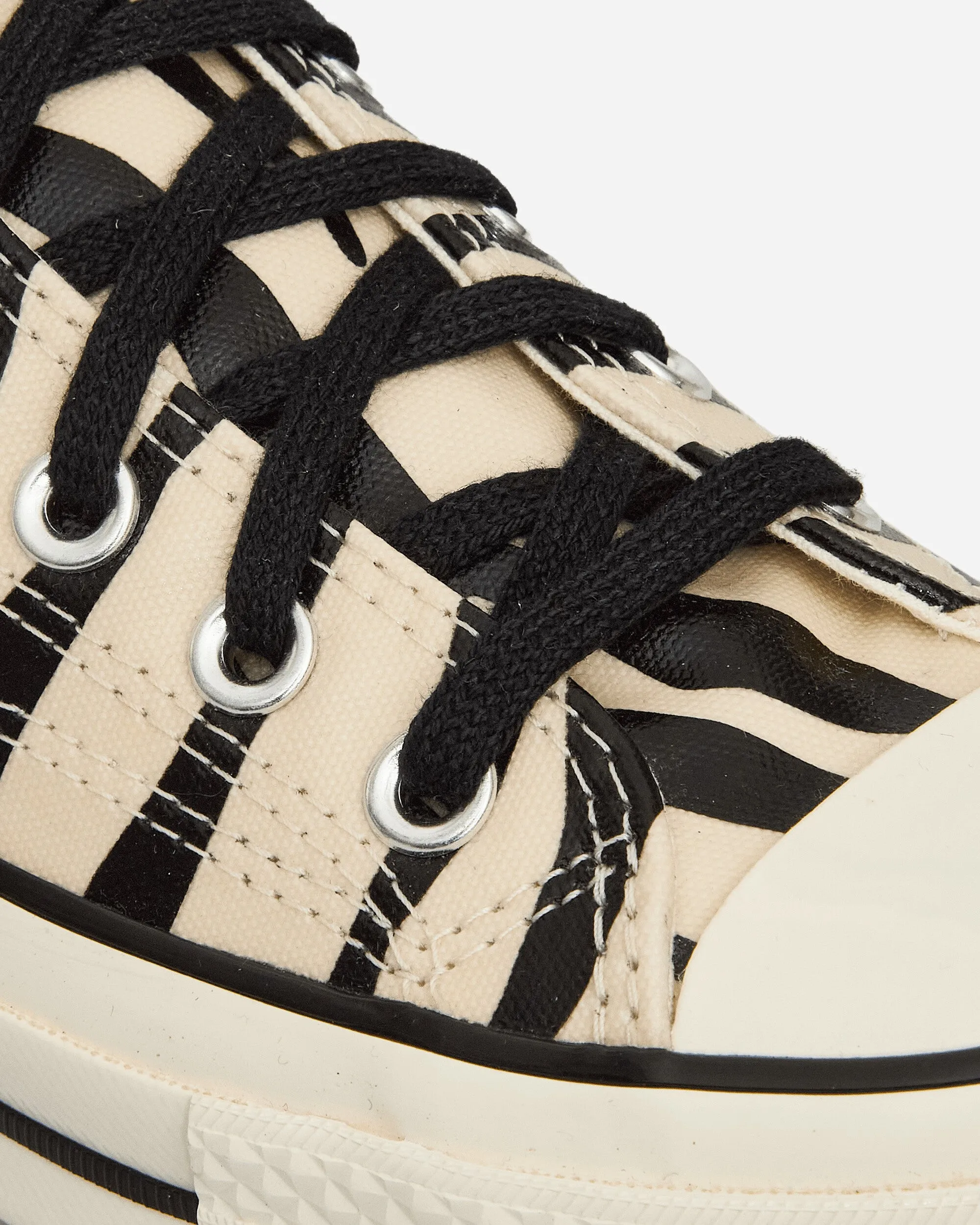 Chuck 70 Glow-In-The-Dark Zebra Print Sneakers Light Dune