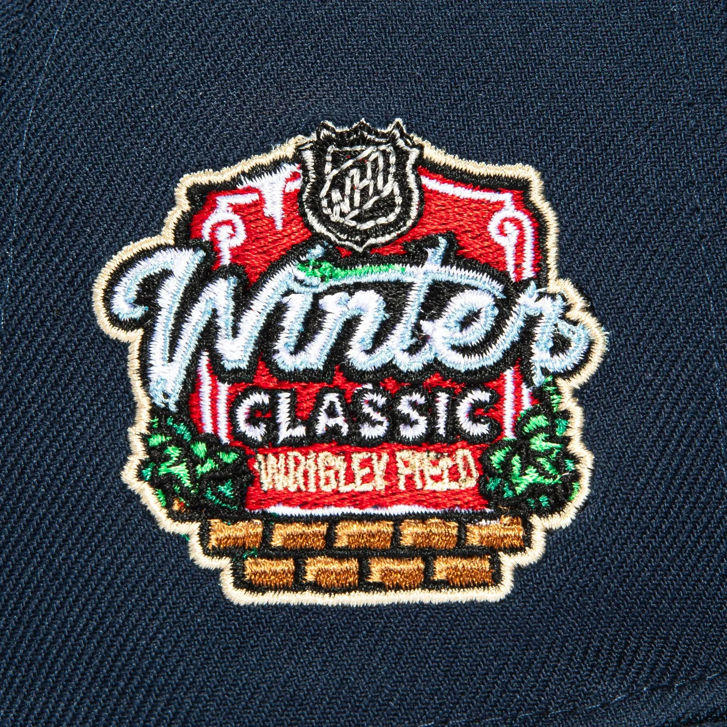 New Era 59Fifty Chicago Blackhawks Winter Classic Patch Script Hat - Navy