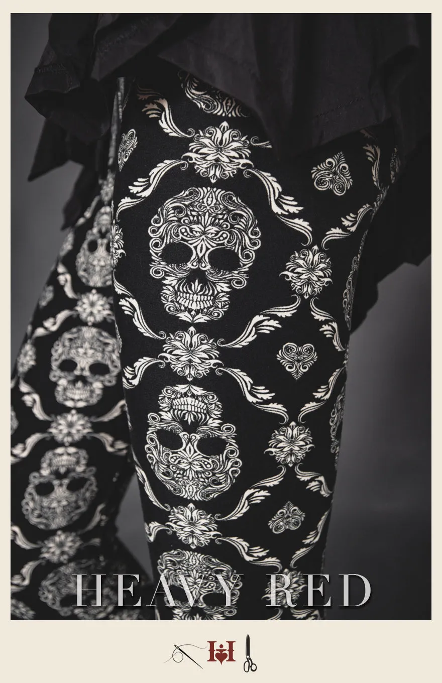 Skulls & Flourish Winter Leggings
